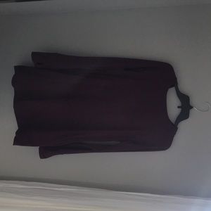 Like new Burgundy long hooded sweatshirt